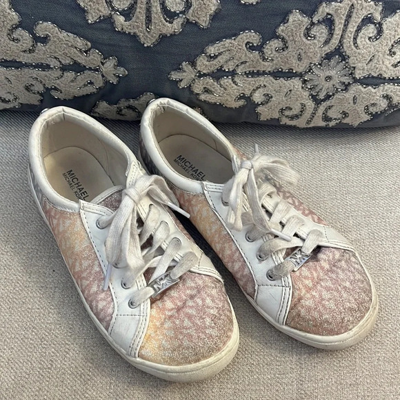 Michael Kors Size 3 Kids Jem Miracle Rainbow Sparkle Low Sneakers - Picture 8 of 8